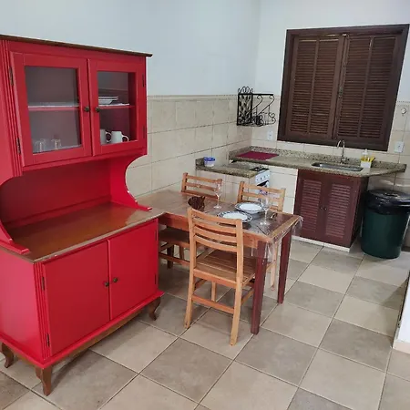 Casa 300 m Praia Jabaquara-3