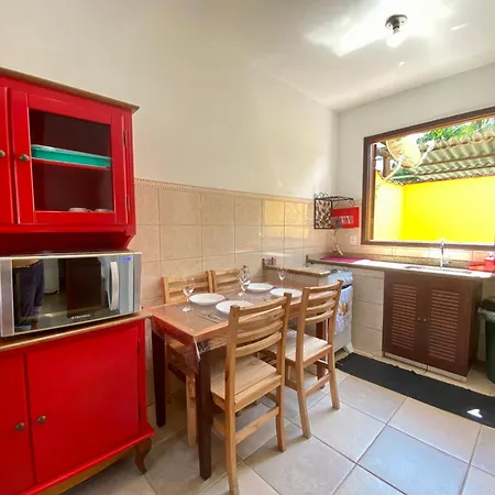 Casa 300 m Praia Jabaquara-2